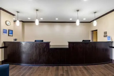 Photo 4 - Comfort Inn & Suites Cedar Hill Duncanville