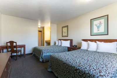 Photo 4 - Days Inn by Wyndham Beaver