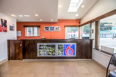 Photo 3 - Motel 6 Astoria, OR