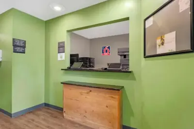 Photo 3 - Studio 6 Extended Stay Fort Myers FL