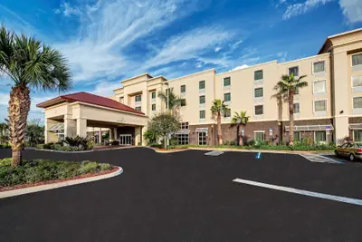 Photo 2 - Hampton Inn & Suites Stuart-North