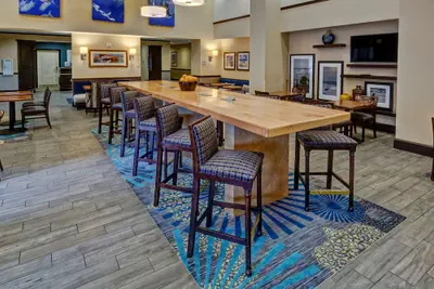 Photo 4 - Hampton Inn & Suites Stuart-North
