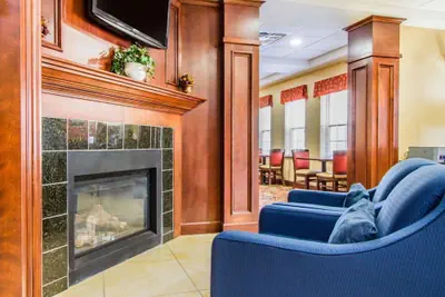 Photo 5 - Comfort Inn & Suites Scarborough - Portland