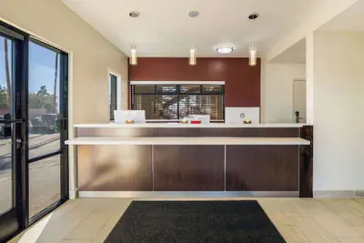 Photo 3 - Days Inn by Wyndham Chula Vista/San Diego