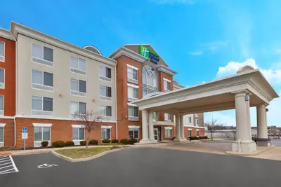 Photo 2 - Holiday Inn Express & Suites Dayton South Franklin by IHG