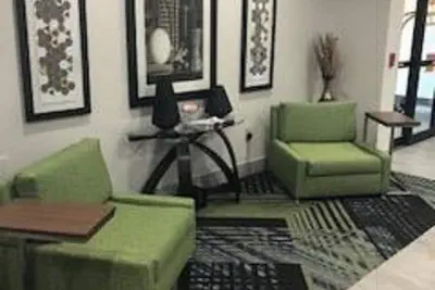 Photo 4 - Holiday Inn Express Hotel & Suites Ennis by IHG