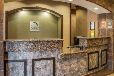 Photo 4 - Sleep Inn & Suites at Six Flags