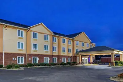 Photo 2 - Springplace Inn & Suites