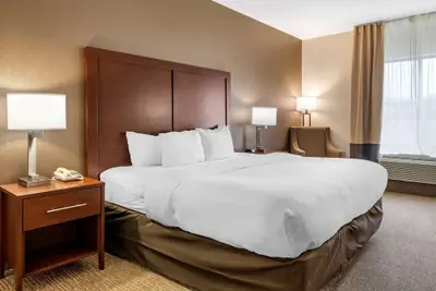 Photo 3 - Comfort Inn Louisville Southwest