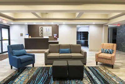 Photo 4 - Comfort Inn and Suites Near Medical Center