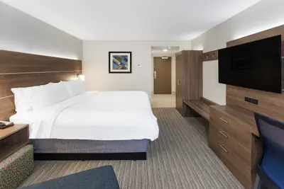 Photo 5 - Holiday Inn Express Hotel & Suites Tilton - Lakes Region by IHG