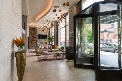 Photo 5 - Hotel Felix River North/Magnificent Mile