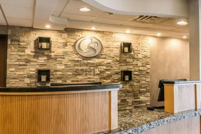 Photo 3 - Comfort Suites Monroeville - Pittsburgh East