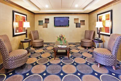 Photo 4 - Holiday Inn Express Hotel & Suites Clovis by IHG