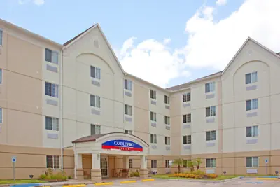 Photo 2 - Candlewood Suites Houston Medical Center by IHG