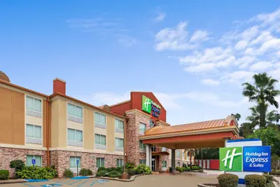 Photo 2 - Holiday Inn Express Hotel & Suites Lafayette South by IHG
