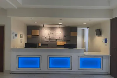 Photo 3 - Holiday Inn Express & Suites Ocean Springs by IHG