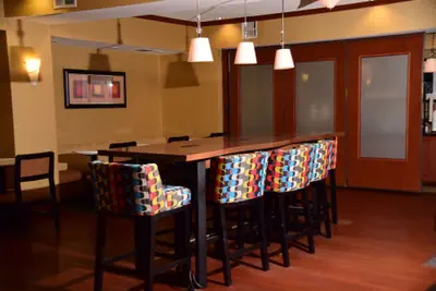 Photo 4 - Hampton Inn Indiana