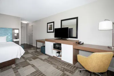 Photo 3 - Hampton Inn Bellevue