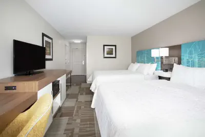 Photo 5 - Hampton Inn Bellevue