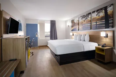 Photo 5 - Days Inn by Wyndham Montgomery I-85