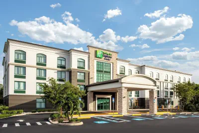 Photo 2 - Holiday Inn Express & Suites Bradenton East-Lakewood Ranch by IHG