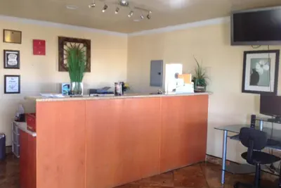 Photo 3 - Americas Best Value Inn Hanford