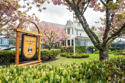 Photo 2 - Gilbert Inn Seaside