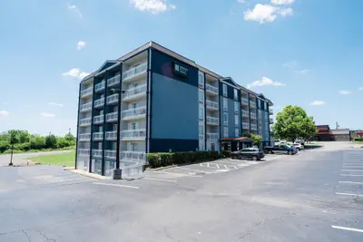 Photo 2 - MainStay Suites Knoxville North I-75