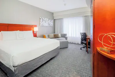 Photo 5 - Courtyard by Marriott Dallas Arlington South