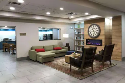 Photo 3 - Country Inn & Suites by Radisson, Emporia, VA