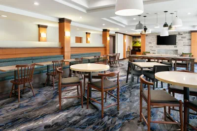 Photo 3 - Fairfield Inn & Suites by Marriott Fort Pierce