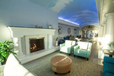 Photo 4 - Tamarack Beach Resort Hotel