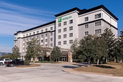 Photo 2 - Holiday Inn Baton Rouge College Drive I-10 by IHG