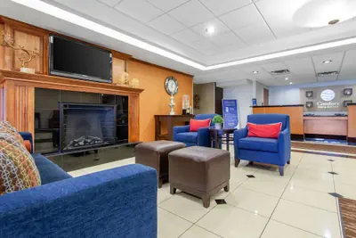 Photo 3 - Comfort Inn & Suites Norman near University