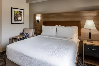 Photo 5 - Candlewood Suites Bluffton-Hilton Head by IHG