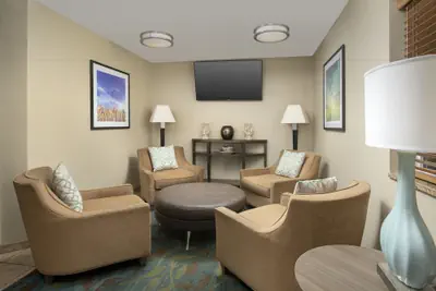 Photo 3 - Candlewood Suites Bluffton-Hilton Head by IHG
