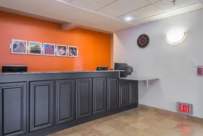 Photo 5 - Motel 6 Dallas - Irving DFW Airport South