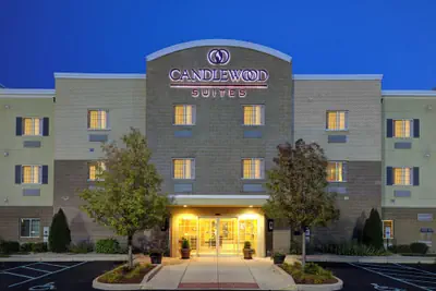 Photo 2 - Candlewood Suites Perrysburg by IHG