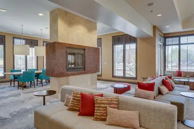 Photo 3 - Hilton Garden Inn Phoenix Airport North