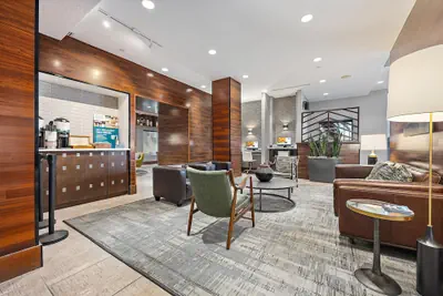 Photo 3 - Four Points by Sheraton Jacksonville Baymeadows