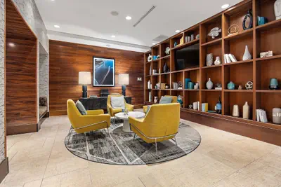 Photo 4 - Four Points by Sheraton Jacksonville Baymeadows