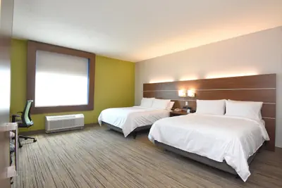 Photo 4 - Holiday Inn Express Hotel & Suites Southern Pines by IHG