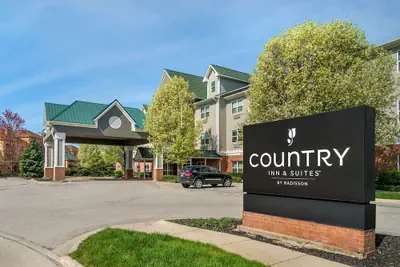 Photo 2 - Country Inn & Suites by Radisson, Rossford - Toledo South