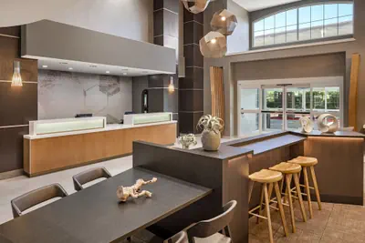 Photo 4 - SpringHill Suites by Marriott Turlock