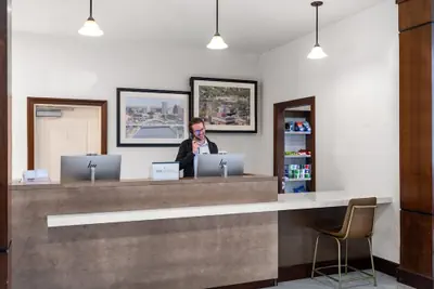 Photo 4 - Staybridge Suites Rochester University by IHG