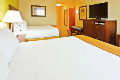 Photo 5 - Holiday Inn Express Hotel Ooltewah Springs-Chattanooga by IHG