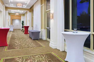 Photo 4 - Hilton Garden Inn Palm Beach Gardens