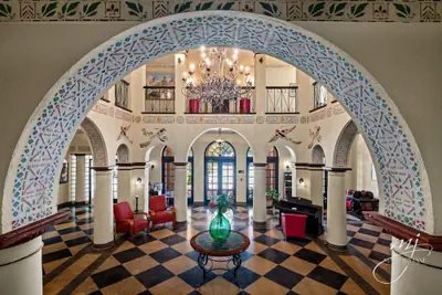 Photo 4 - Hotel Seville