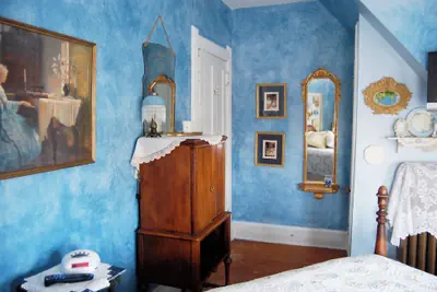 Photo 5 - Schuster Mansion Bed & Breakfast